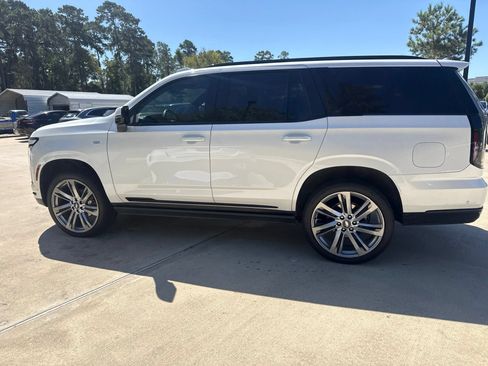 Used 2025 Cadillac Escalade Sport Platinum AWD/4WD image 7