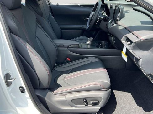 Certified 2025 Lexus UX 300h AWD image 8