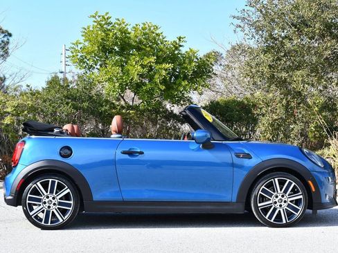 Used 2023 MINI Cooper S image 42