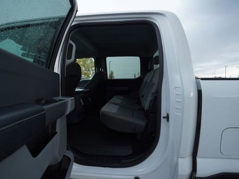 Used 2023 Ford F250 XLT w/ FX4 Off-Road Package image 15