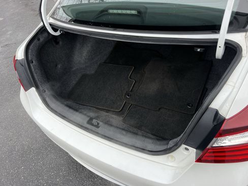 Used 2017 Honda Accord Sport image 24