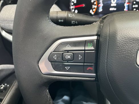 Used 2023 Jeep Compass Latitude AWD/4WD image 26
