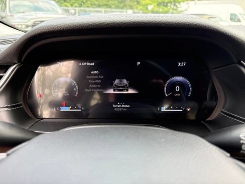 Used 2024 Jeep Grand Cherokee Limited AWD/4WD image 13