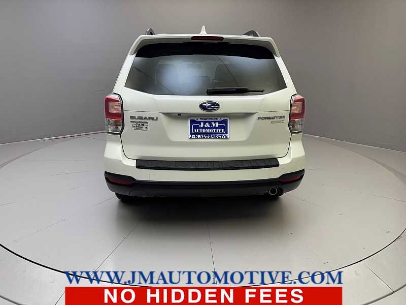 Used 2017 Subaru Forester 2.5i Premium w/ All-Weather Package AWD/4WD image 4