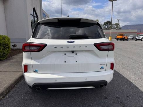 Used 2023 Ford Escape ST-Line w/ Tech Pack #1 AWD/4WD image 5