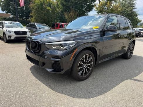 Used 2023 BMW X5 xDrive40i w/ M Sport Package AWD/4WD image 1