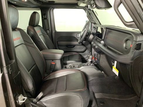 Used 2026 Jeep Wrangler Rubicon AWD/4WD image 28