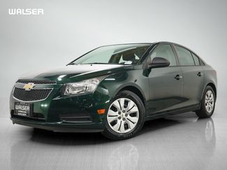 Used 2014 Chevrolet Cruze LS FWD video 1