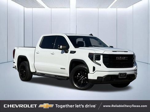 Used 2022 GMC Sierra 1500 Elevation w/ Elevation Premium Package AWD/4WD image 1
