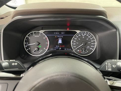 Used 2021 Nissan Rogue SV FWD image 15