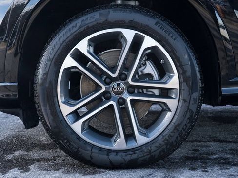 New 2025 Audi Q5 Premium image 7