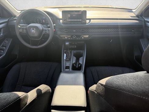 Used 2023 Honda Accord LX image 12