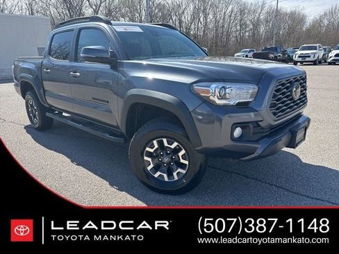 Certified 2021 Toyota Tacoma TRD Off-Road AWD/4WD image 1