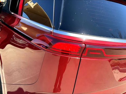 Used 2022 Kia Carnival SX Prestige image 28