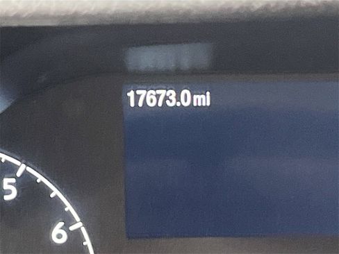 Used 2023 Ford Transit Connect XL image 12