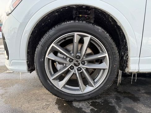 New 2025 Audi Q3 2.0T Premium image 11