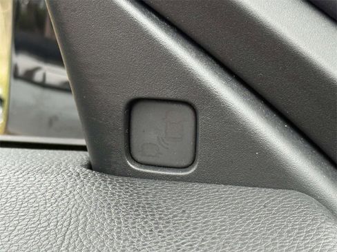 Certified 2025 Acura TLX Technology Package image 11