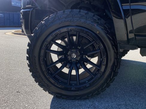 Used 2022 RAM 1500 Limited image 22