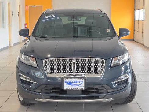 Used 2019 Lincoln MKC Reserve w/ MKC Climate Package AWD/4WD image 3