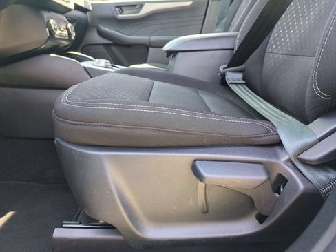 Used 2025 Ford Escape Active AWD/4WD image 14
