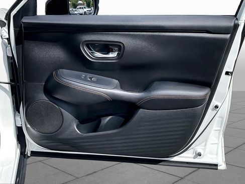 Certified 2024 Honda HR-V Sport image 22