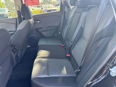 Certified 2022 Nissan Rogue SV image 23