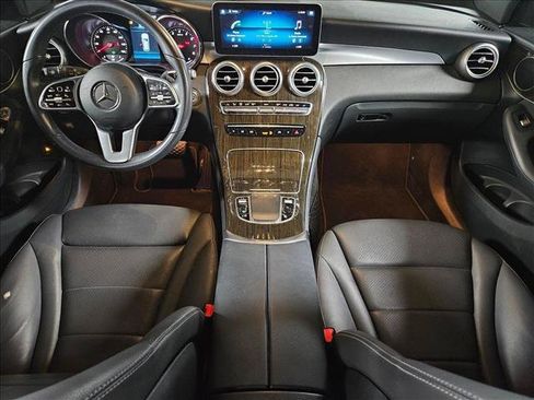 Used 2020 Mercedes-Benz GLC 300 image 17