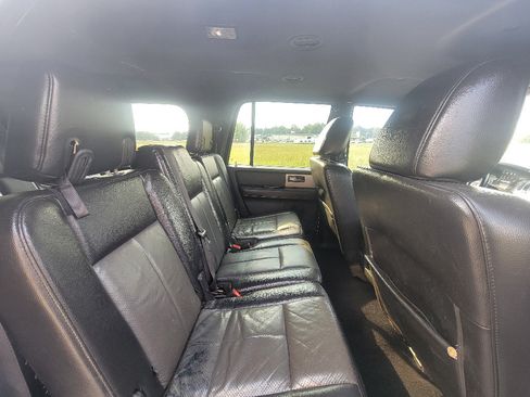 Used 2011 Ford Expedition EL XLT w/ 202A Rapid Spec Order Code AWD/4WD image 28