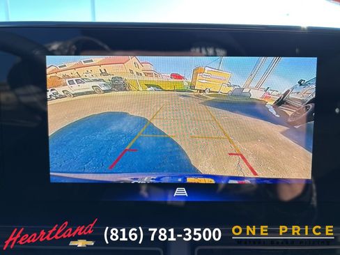 Used 2024 Chevrolet Trax LT w/ Driver Confidence Package image 30