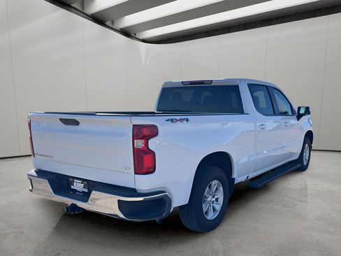Used 2022 Chevrolet Silverado 1500 LT w/ Bed Protection Package image 5