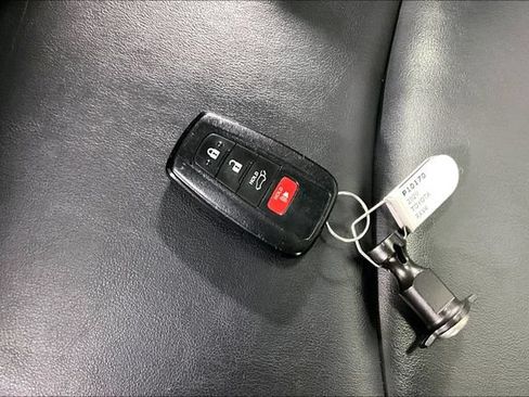 Used 2020 Toyota RAV4 Limited w/ All Weather Liner Package AWD/4WD image 32