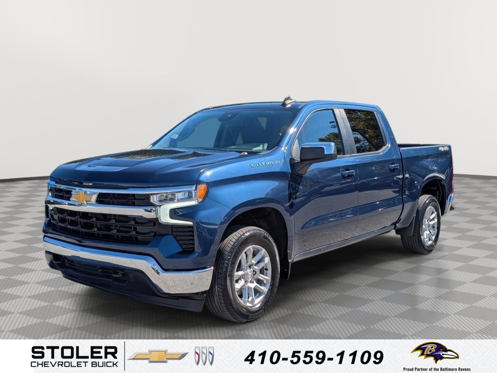 Used 2023 Chevrolet Silverado 1500 LT AWD/4WD image 1