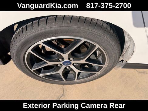 Used 2017 Ford Focus SEL image 10