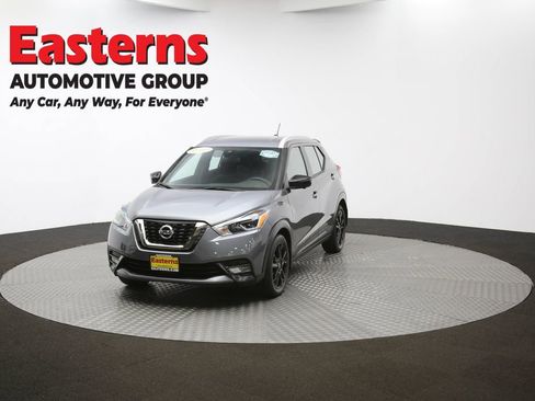 Used 2020 Nissan Kicks SR FWD image 51