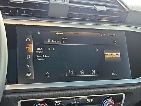 Used 2025 Audi Q3 2.0T Premium image 18