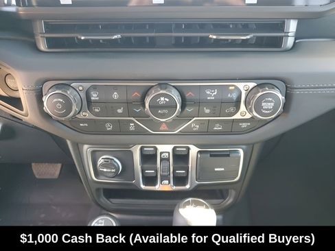 New 2026 Jeep Wrangler Sahara AWD/4WD image 44