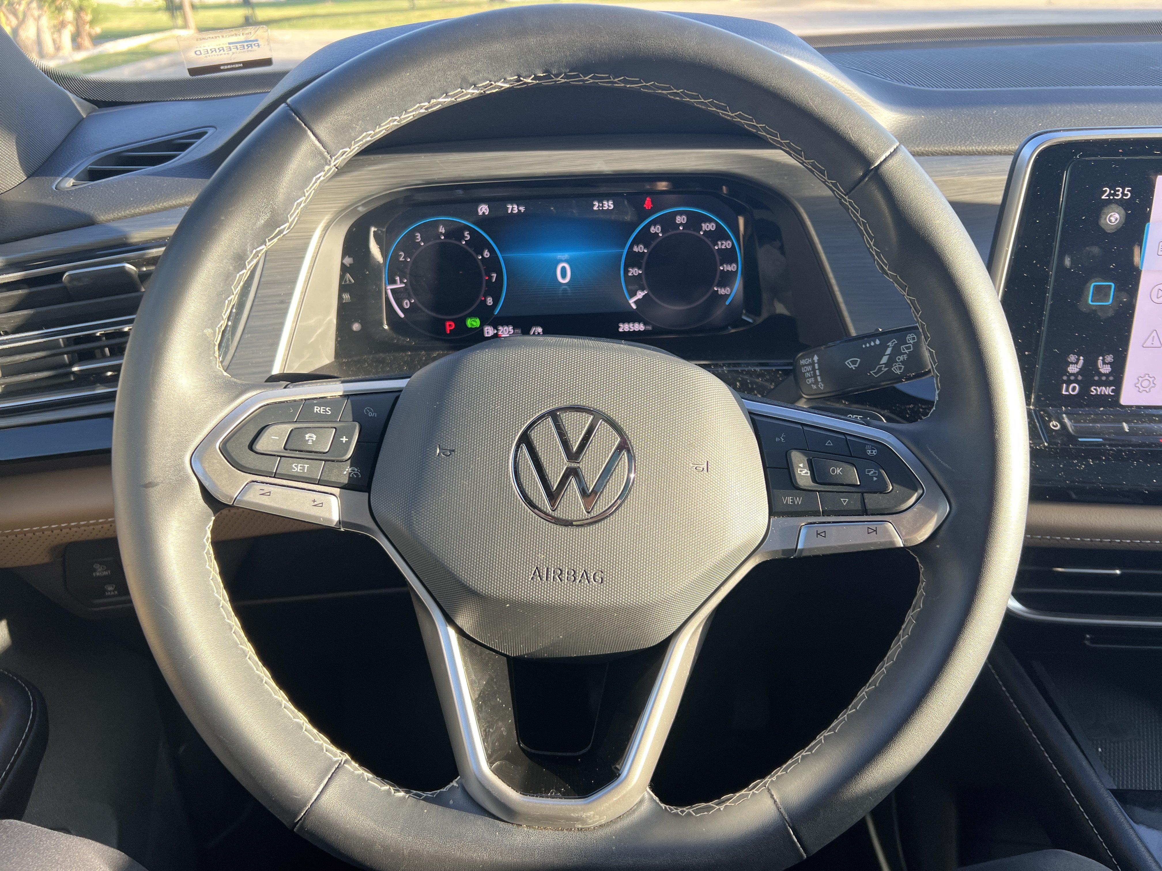 Used 2024 Volkswagen Atlas Cross Sport SE w/ Panoramic Sunroof Package FWD image 14