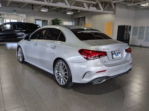Used 2022 Mercedes-Benz A 220 4MATIC image 6