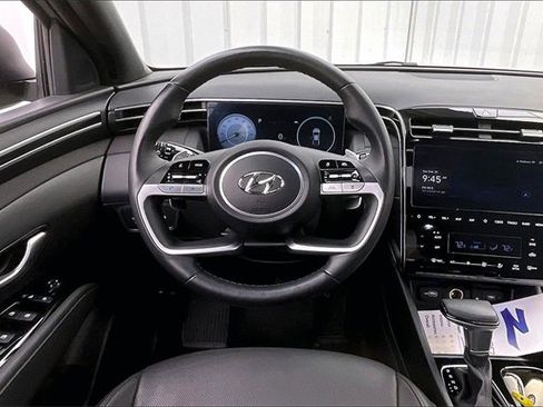 Certified 2024 Hyundai Santa Cruz Limited image 5