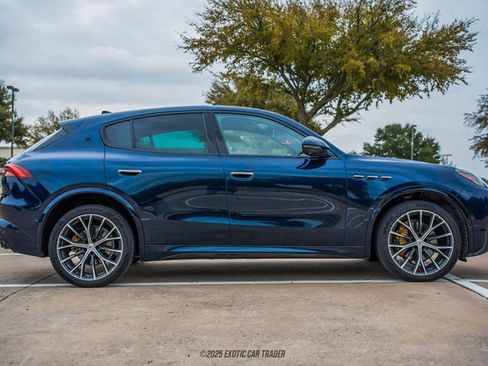 Used 2023 Maserati Grecale Modena image 9