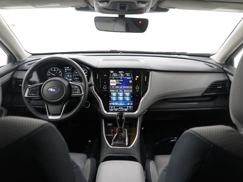 Used 2025 Subaru Outback Premium image 13