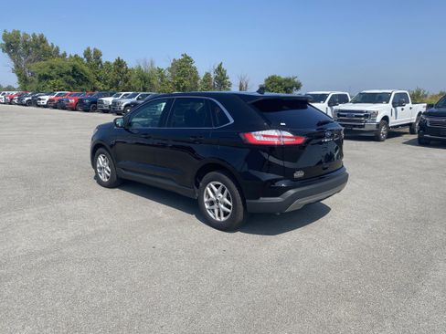 Certified 2024 Ford Edge SEL image 5