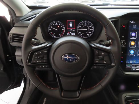 Used 2025 Subaru Crosstrek 2.5i Limited w/ Crosstrek Mirror Package AWD/4WD image 15