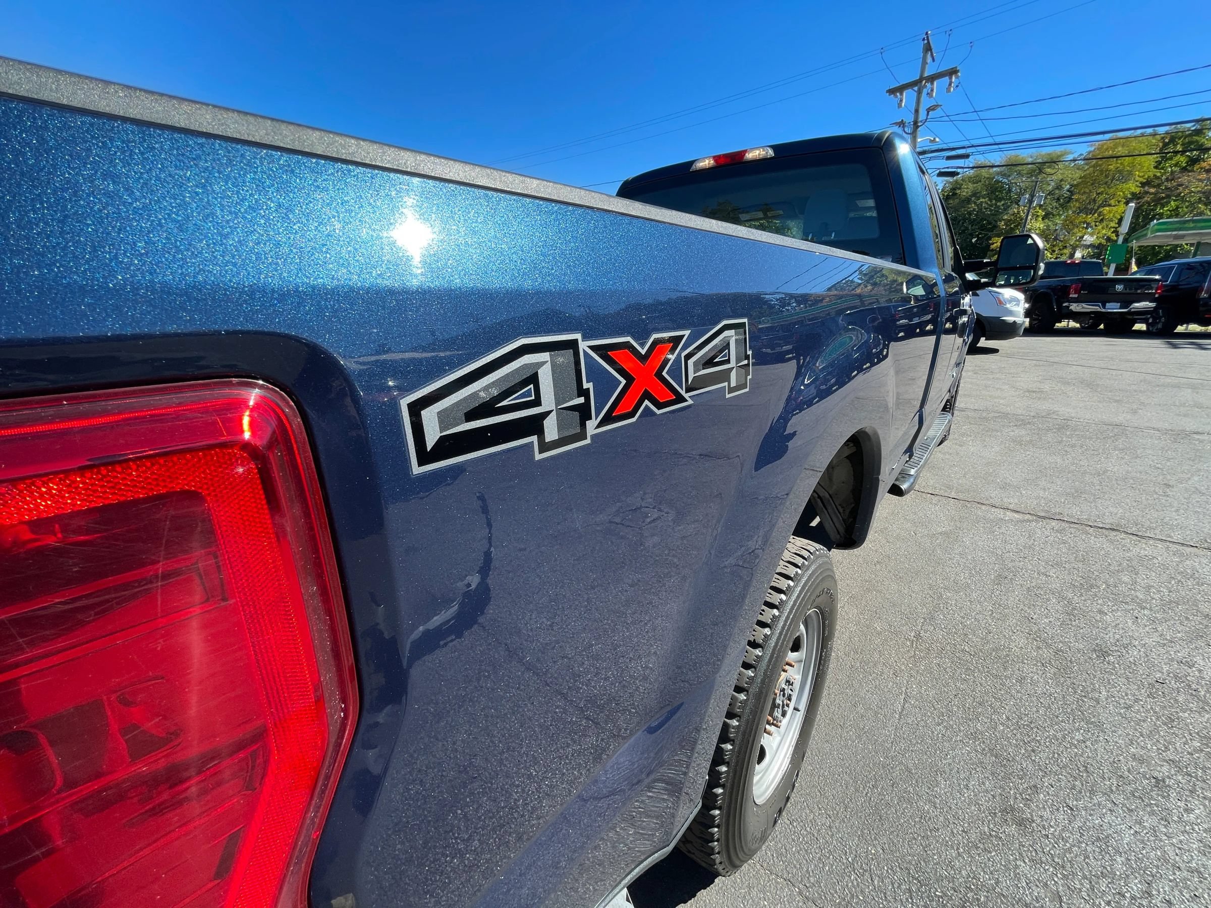 Used 2017 Ford F250 XL w/ Power Equipment Group AWD/4WD image 33