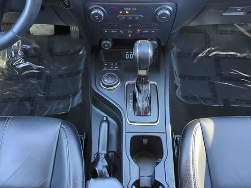 Used 2021 Ford Ranger Lariat w/ Equipment Group 501A High image 18