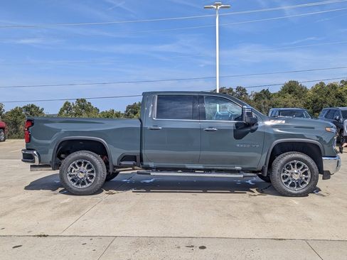 New 2026 Chevrolet Silverado 2500 LTZ w/ LTZ Convenience Package image 6