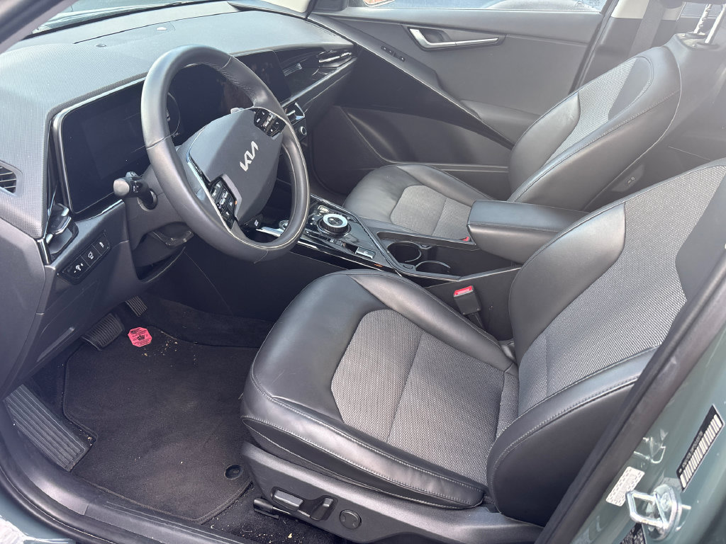 Used 2023 Kia Niro Wind FWD image 5