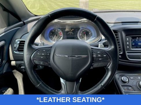 Used 2016 Chrysler 200 S AWD/4WD image 4