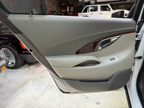 Used 2012 Buick LaCrosse Premium FWD image 29