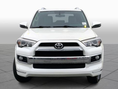 Used 2016 Toyota 4Runner Limited image 3